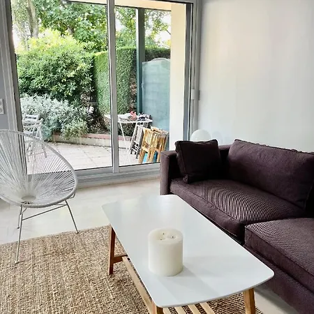 Voyage A Apartment *