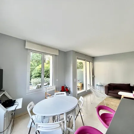 Apartment Voyage A